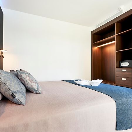 แบลลู คลับ Aparthotel Port de Alcudia  ภายนอก รูปภาพ