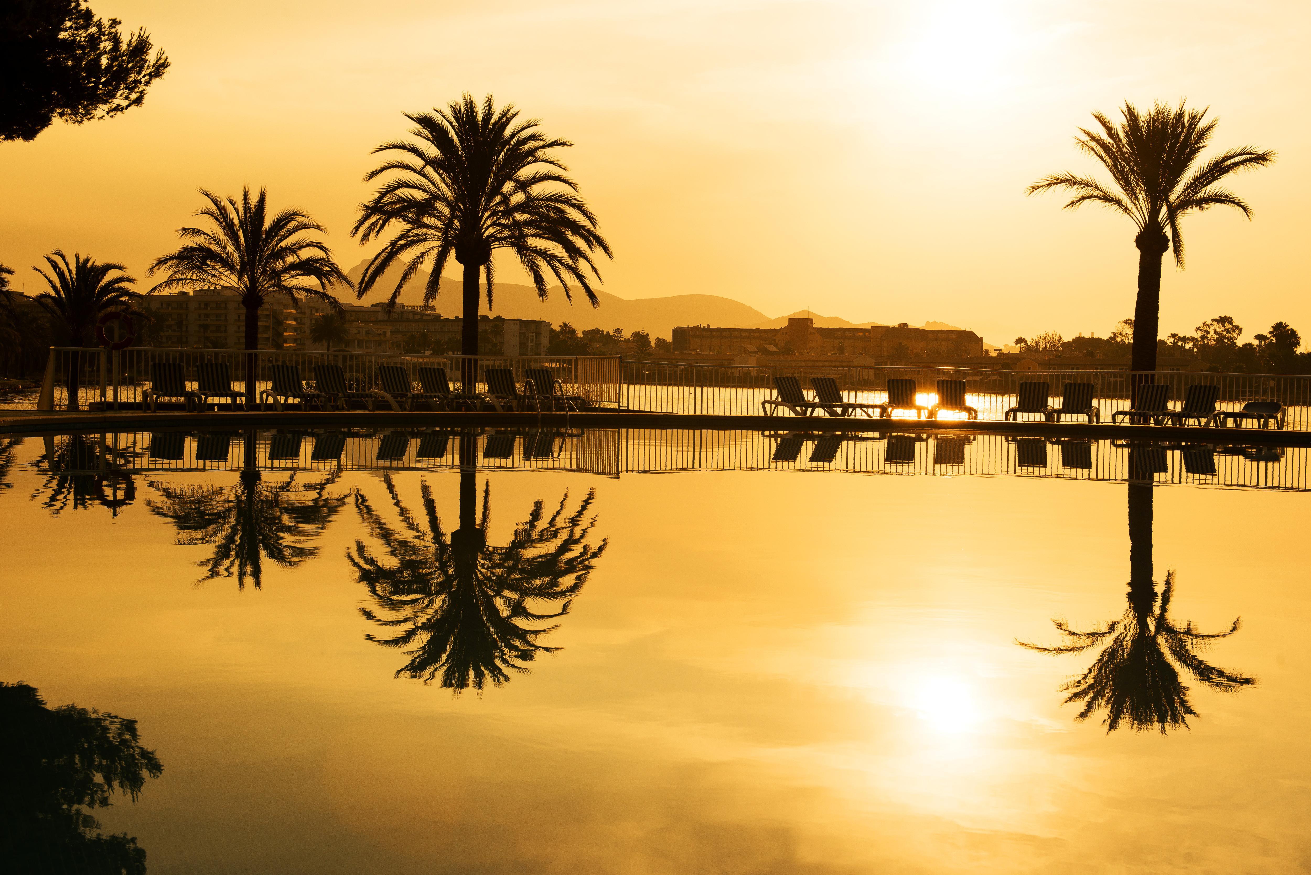 แบลลู คลับ Aparthotel Port de Alcudia  ภายนอก รูปภาพ