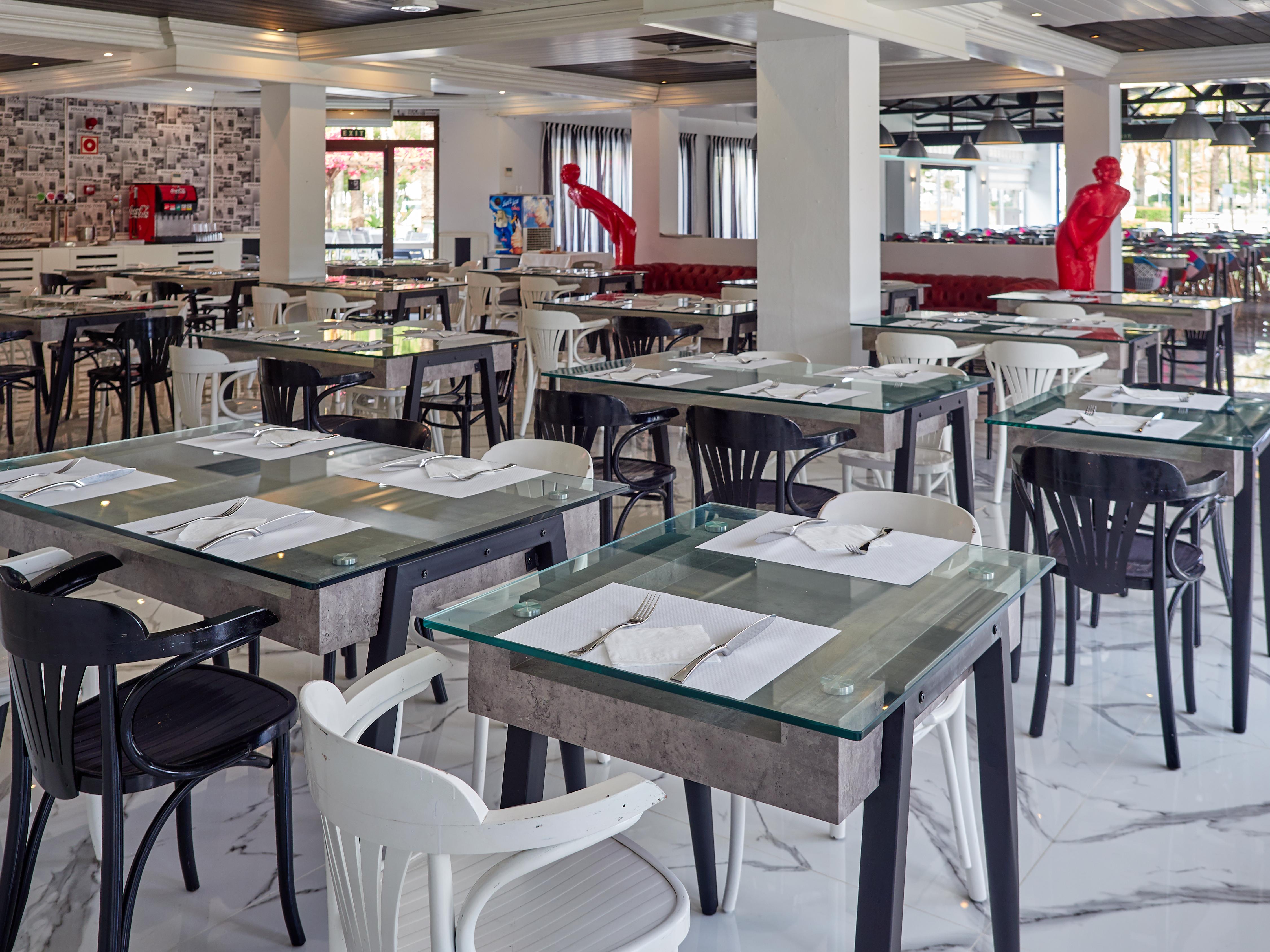 แบลลู คลับ Aparthotel Port de Alcudia  ภายนอก รูปภาพ