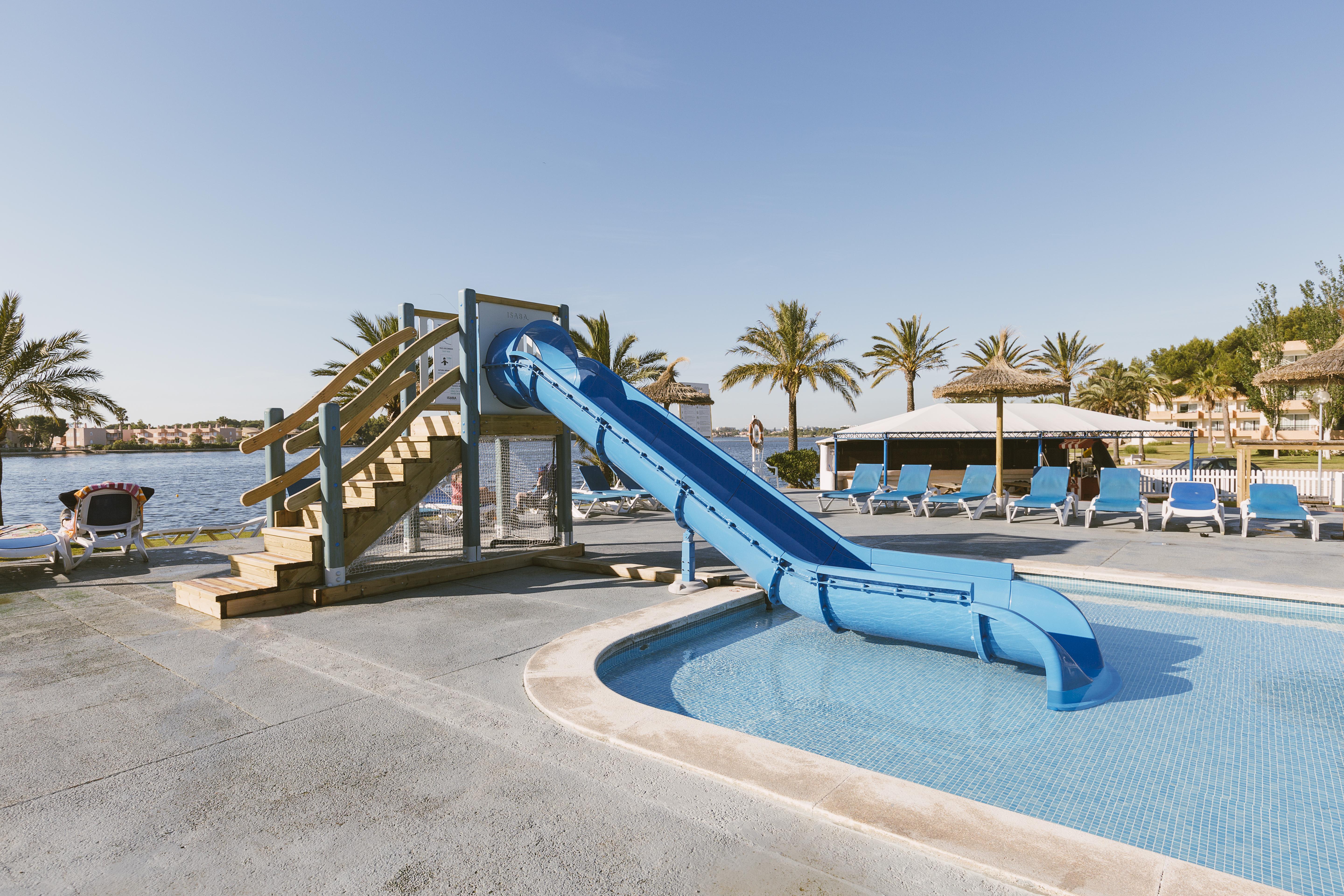 แบลลู คลับ Aparthotel Port de Alcudia  ภายนอก รูปภาพ
